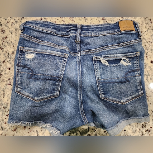 American Eagle women's Denim Shorts Size 12 - Picture 4 of 4